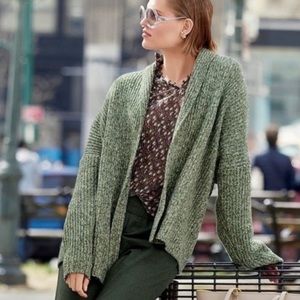 CAbi Travel Cardigan green #3892 Size M